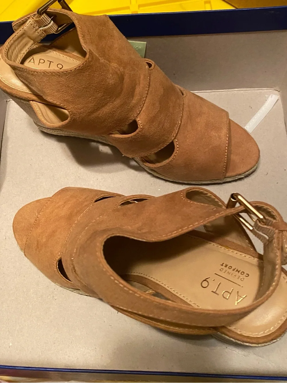 Apt.9 Wedge Sandals Cutout Sandal 7.5 